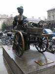 15992 Molly Malone statue.jpg